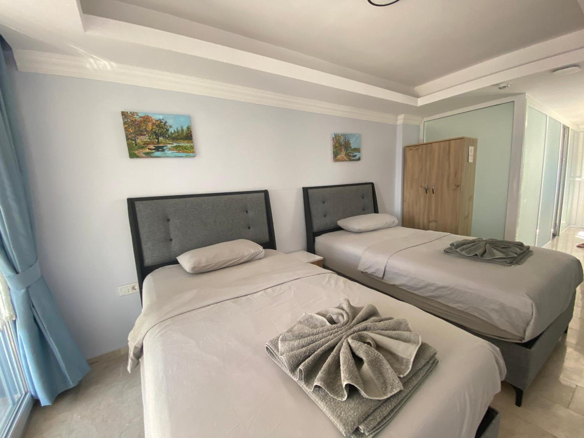 Mert Homes מרמריס מראה חיצוני תמונה